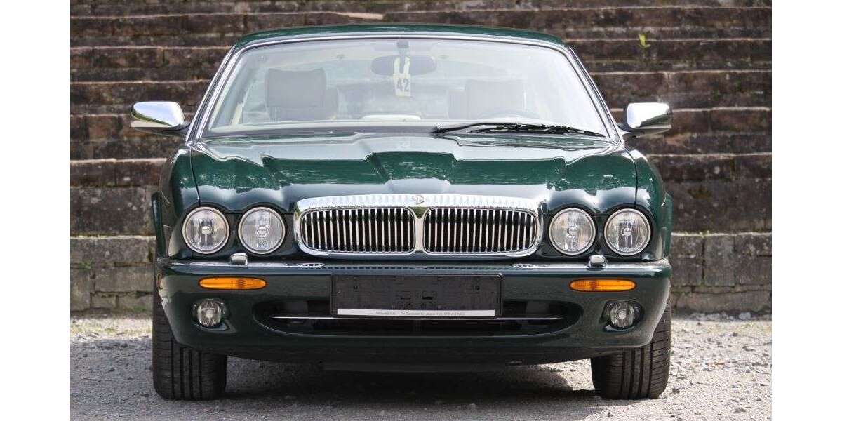 Jaguar Daimler 69.500 km 49.999 &euro; Heppenheim 64646