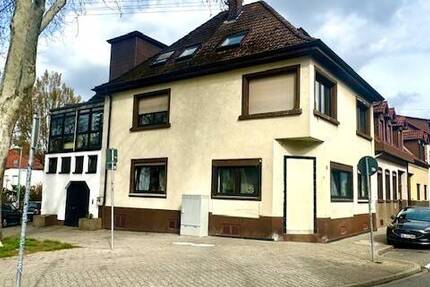 Haus Mannheim Seckenheim - 9 Zimmer, 234 m&sup2;, 635.000&euro; | Angebot:26081186