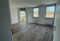 Helle 2 Zimmer, Küche, Bad, Wohnung