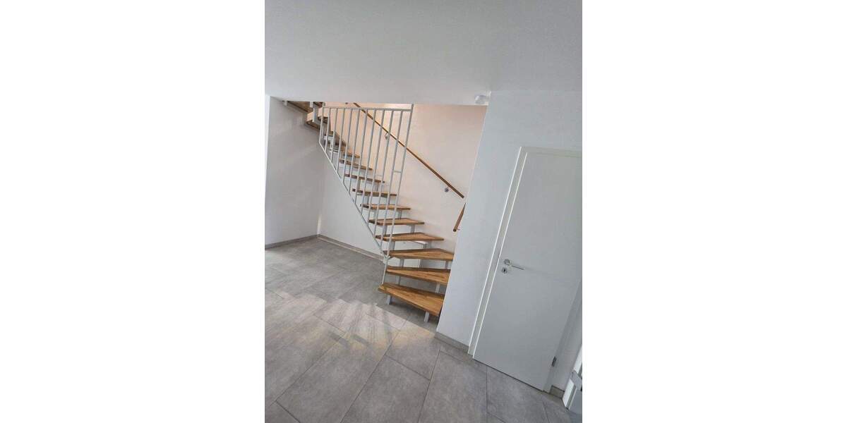 Reihenmittelhaus Laudenbach - 5 Zimmer, 141 m&sup2;, 599.000&euro; | Angebot:25870203