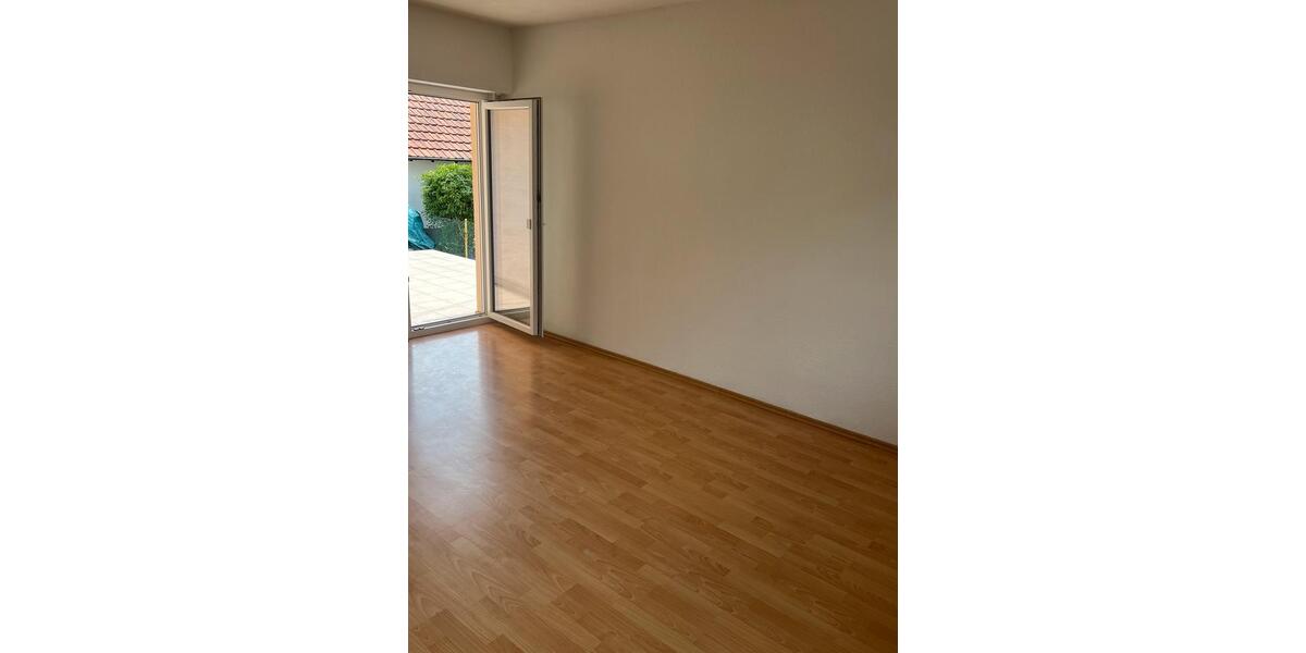 Erdgeschoßwohnung Wiesloch - 2 Zimmer, 63 m&sup2;, 675&euro; | Angebot:25329930