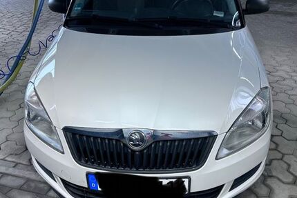 Skoda Fabia 235.088 km 2.500 &euro; Heidelberg 69126