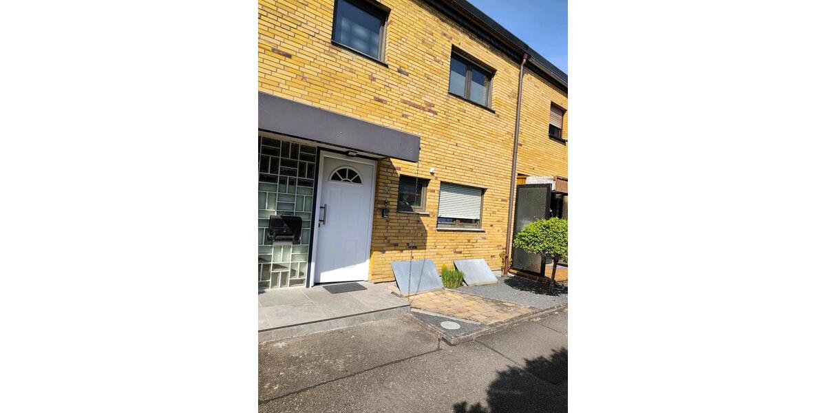 Reihenhaus Hockenheim - 4 Zimmer, 90 m&sup2;, 359.000&euro; | Angebot:26221639