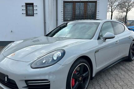 Porsche Panamera 250.000 km 27.999 &euro; Worms 67547