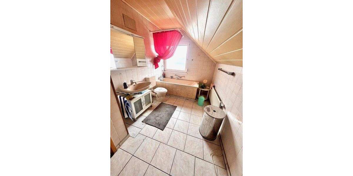 Einfamilienhaus Edingen-Neckarhausen Neu-Edingen - 7 Zimmer, 175 m&sup2;, 520.000&euro; | Angebot:24674093