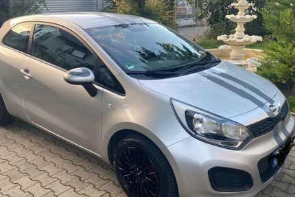 Kia Rio 177.726 km 3.800 &euro; Bockenheim an der wein Str 67278