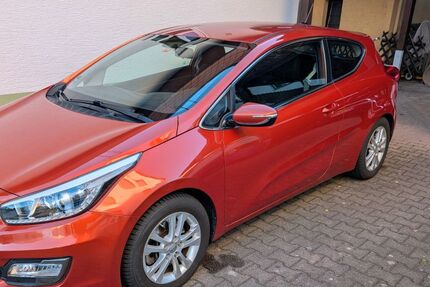 Kia pro ceed / ProCeed 77.000 km 8.400 &euro; Walldorf 69190