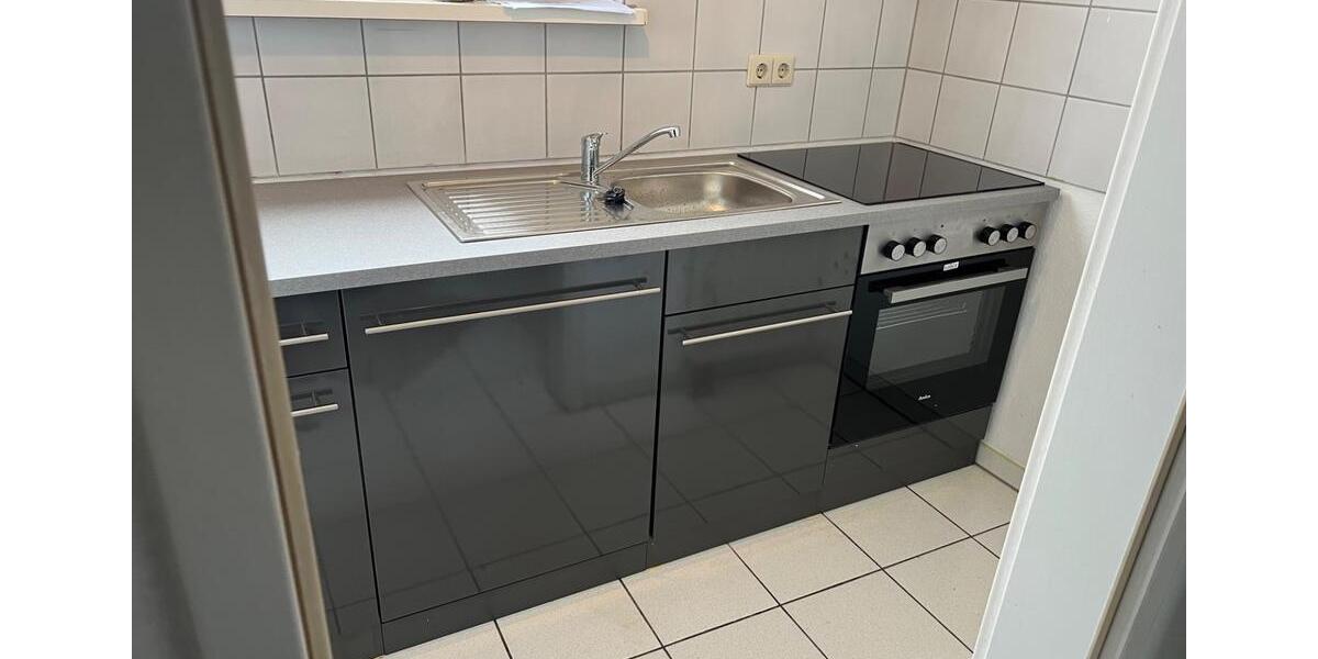 Dachgeschoßwohnung Bensheim - 3 Zimmer, 67 m&sup2;, 900&euro; | Angebot:27620921
