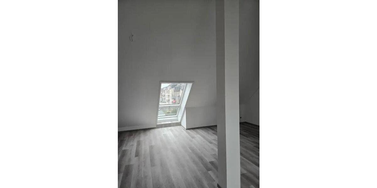 Dachgeschoßwohnung Mannheim Rheinau - 3 Zimmer, 112 m&sup2;, 1.390&euro; | Angebot:24473806