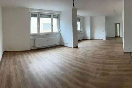 Wohnung Lorsch - 2.5 Zimmer, 112 m&sup2;, 1.000&euro; | Angebot:25139670