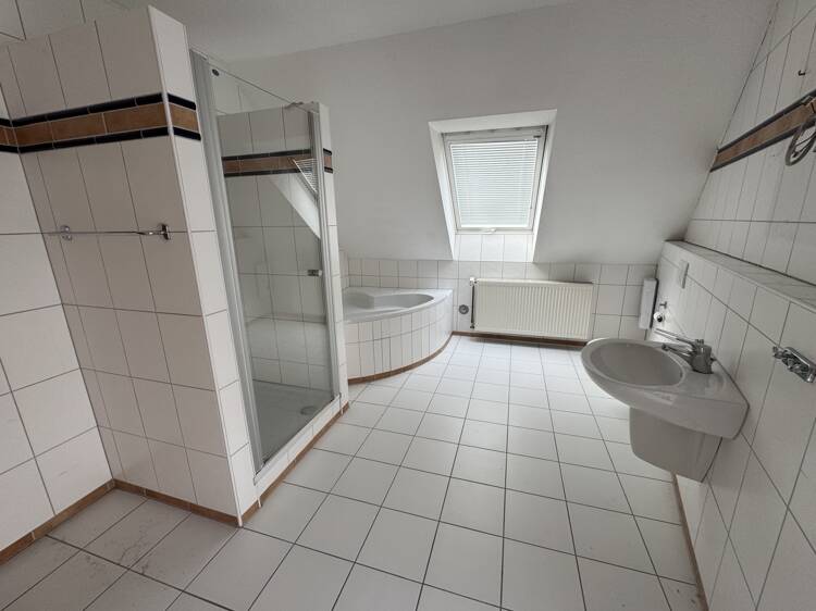 Mehrfamilienhaus, Wohnhaus Mannheim / Neckarau Neckarau - 9 Zimmer, 200 m&sup2;, 510.000&euro; | Angebot:26139134