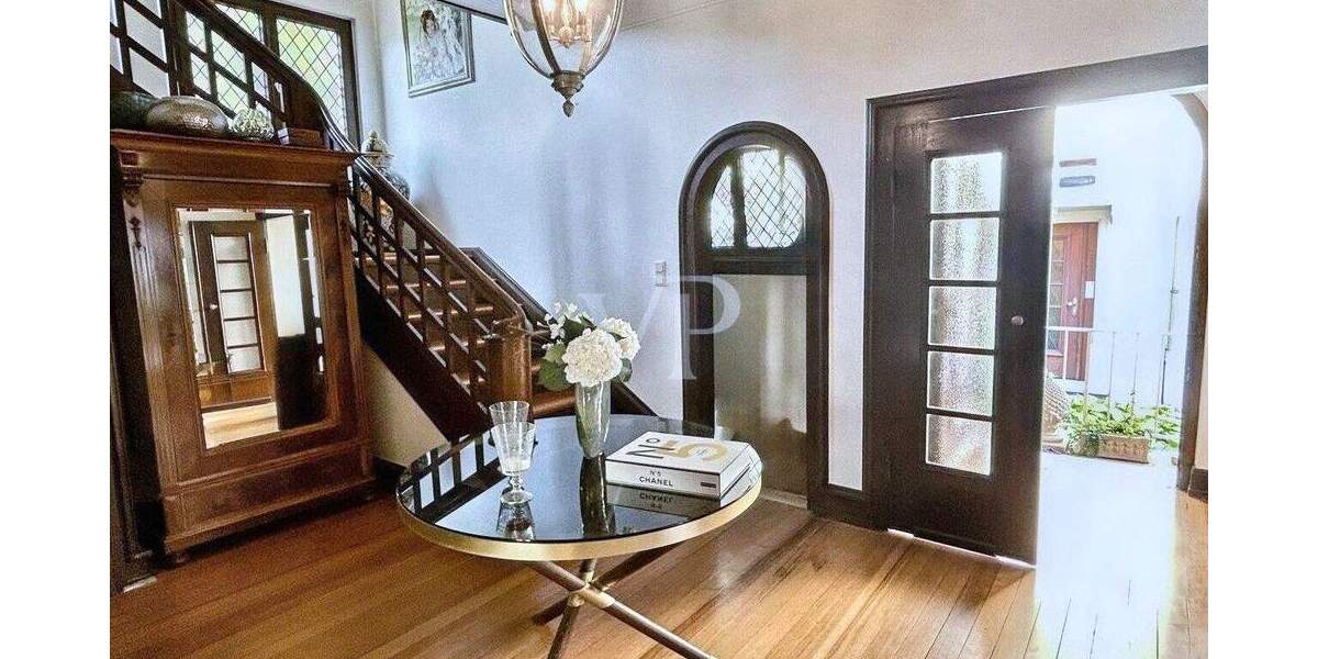 Doppelhaushälfte Heidelberg / Neuenheim Neuenheim - 8 Zimmer, 230 m&sup2;, 4.350&euro; | Angebot:22705292