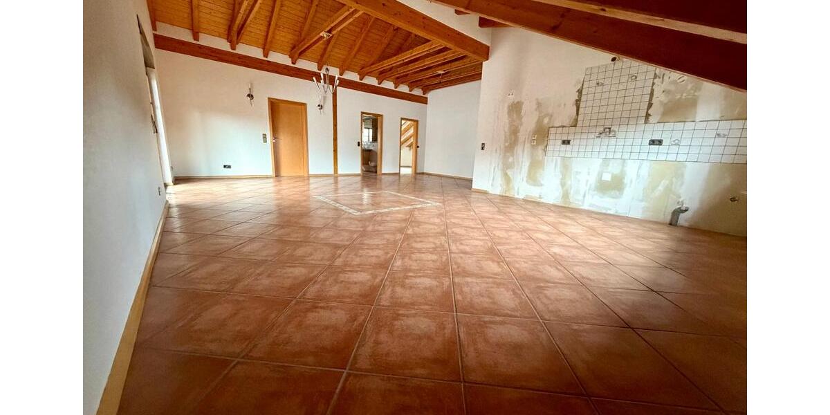 Dachgeschoßwohnung Wald-Michelbach Michelbach - 4 Zimmer, 115 m&sup2;, 900&euro; | Angebot:24741843