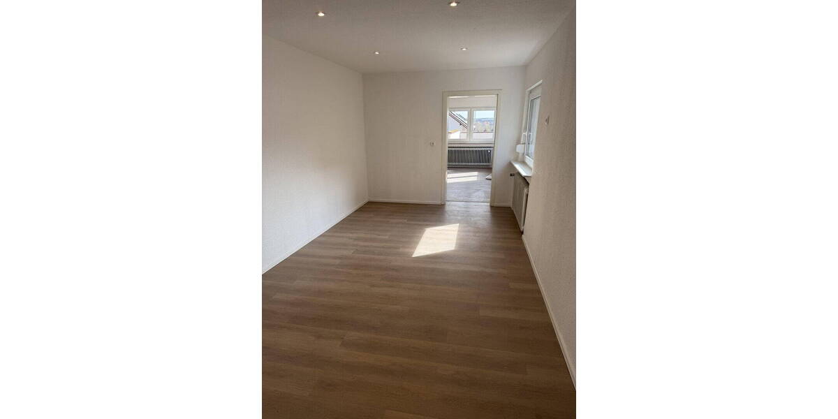 Einfamilienhaus Worms Abenheim - 4 Zimmer, 110 m&sup2;, 1.250&euro; | Angebot:26058793
