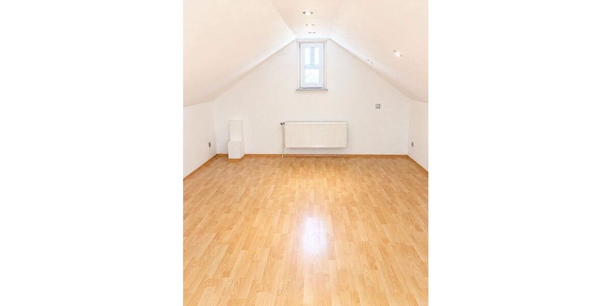 5-ZimmerDachgeschosswohnung mit Balkon in Heidelberg - Appartement Heidelberg Neuenheim | Angebot:27313803
