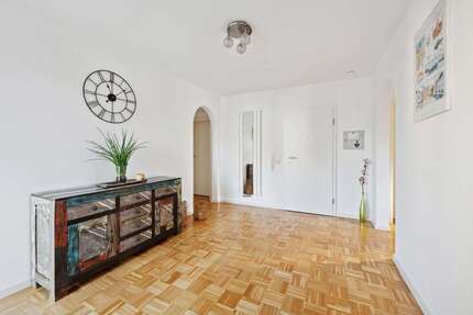 Haus zum Kaufen in Speyer 945.000 € 317 m²