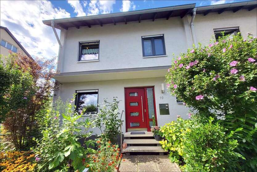 Haus zum Kaufen in Schwetzingen 595.000 € 175 m²