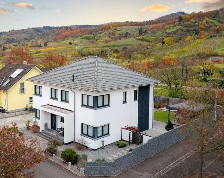 Haus zum Kaufen in Schriesheim 1.600.000 € 252 m²