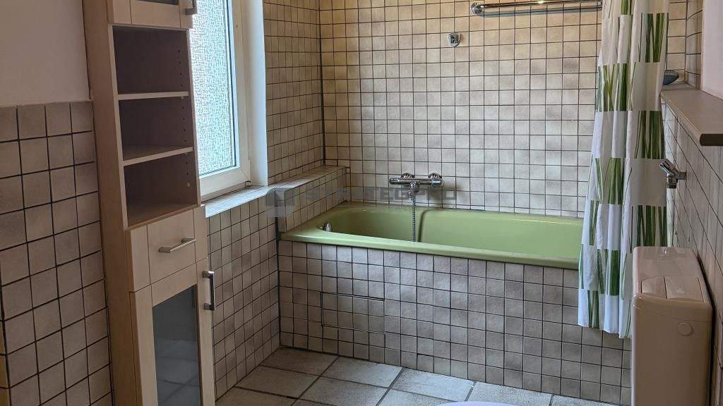 Etagenwohnung Ludwigshafen Rheingönheim - 2 Zimmer, 74 m&sup2;, 720&euro; | Angebot:25267545