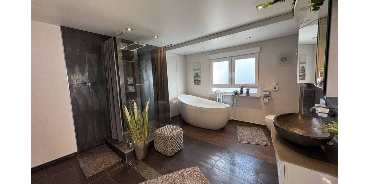 Doppelhaushälfte Hemsbach - 5 Zimmer, 230 m&sup2;, 789.000&euro; | Angebot:25968540