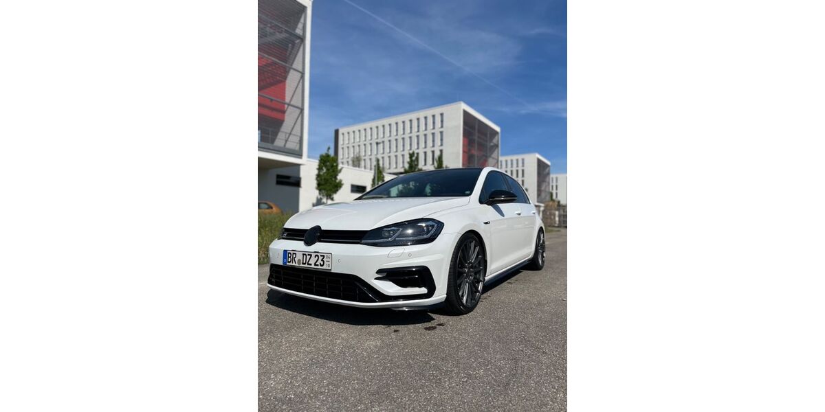 VW Golf 49.300 km 34.990 &euro; Waghäusel 68753