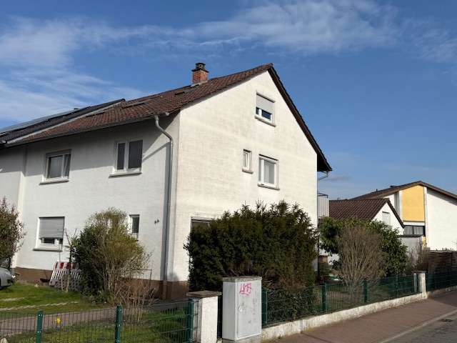 Einfamilienhaus Hockenheim - 8 Zimmer, 145 m&sup2;, 449.000&euro; | Angebot:26075330