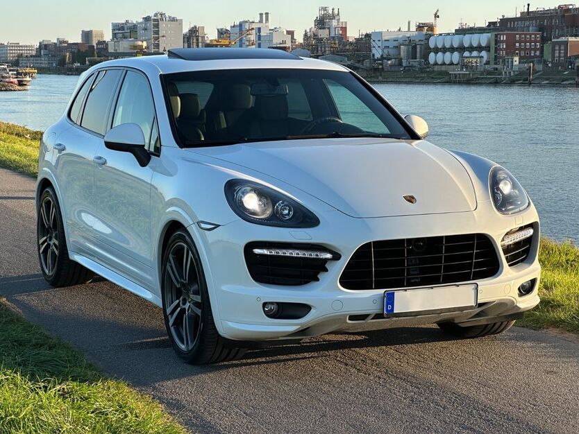 Porsche Cayenne 99.999 km 33.999 € Mannheim I Baden-Württemberg 68169