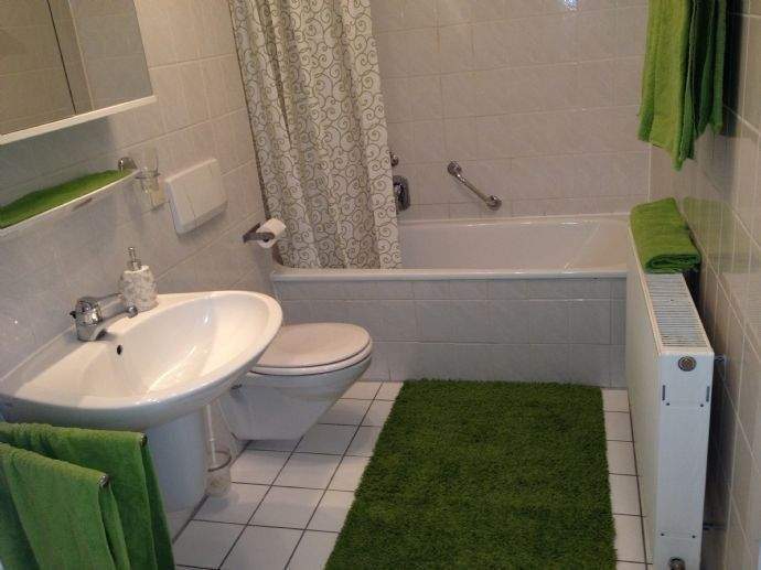 Etagenwohnung Viernheim - 2 Zimmer, 80 m&sup2;, 800&euro; | Angebot:26203209