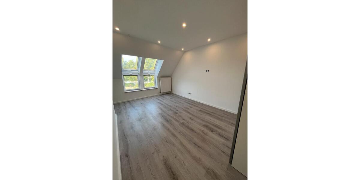 Maisonettenwohnung Ludwigshafen am Rhein Ludwigshafen-Hemshof - 4 Zimmer, 100 m&sup2;, 1.300&euro; | Angebot:25397525