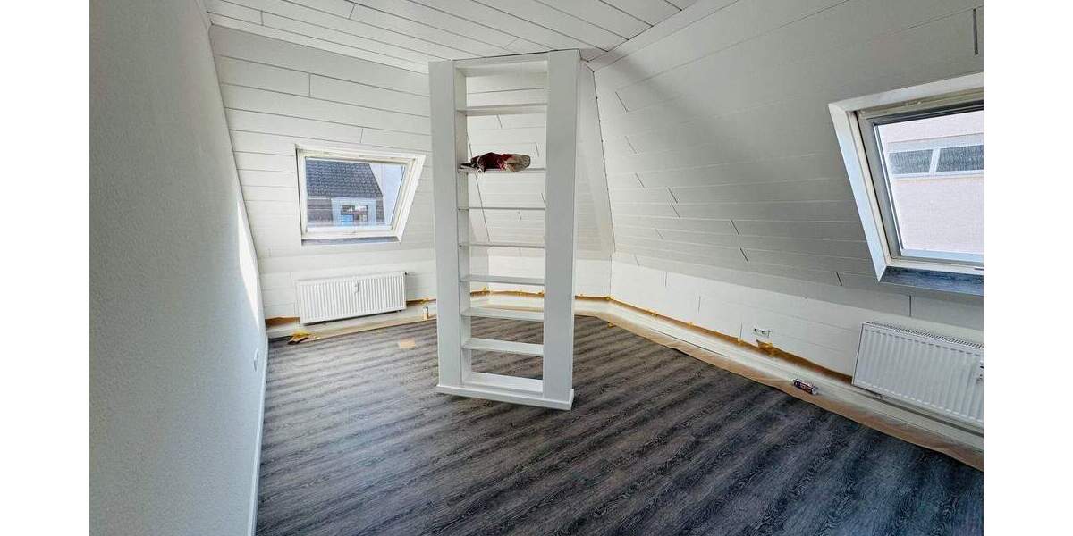 Etagenwohnung Mannheim Sandhofen - 3 Zimmer, 75 m&sup2;, 700&euro; | Angebot:25374050