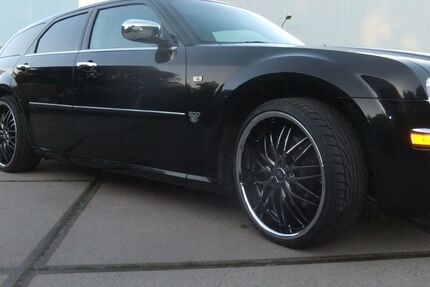 Chrysler 300C 450.000 km 1.800 &euro; Heidelberg 69123