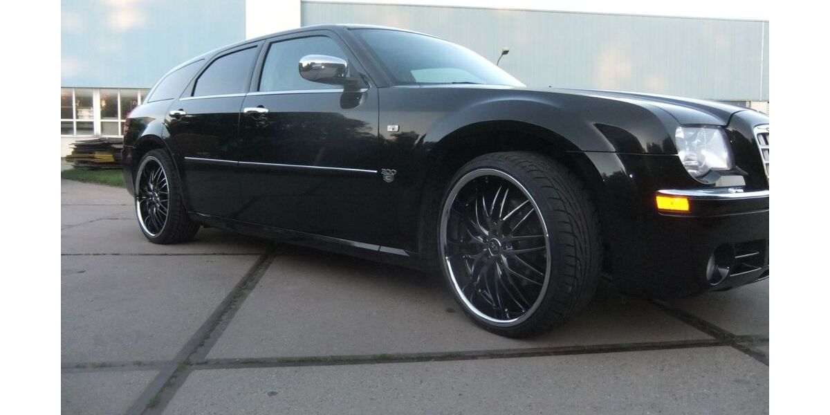 Chrysler 300C 450.000 km 1.800 &euro; Heidelberg 69123