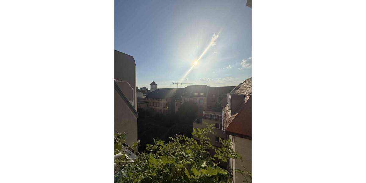 Quadrate nähe Uni Gepflegte 2 ZKB DG-Wohnung mit Terrasse TG Stellplätze inkl. - Dachgeschoßwohnung Mannheim | Angebot:21539839