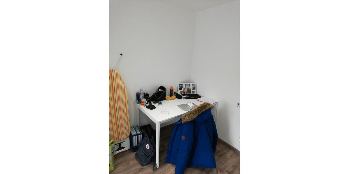 Etagenwohnung Mannheim Gartenstadt - 3 Zimmer, 65 m&sup2;, 420&euro; | Angebot:26615278