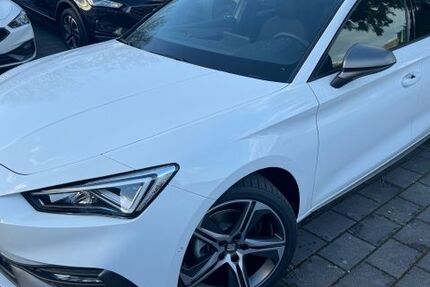 Seat Leon 15.000 km 23.450 &euro; Weinheim 69469