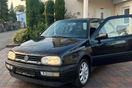 VW Golf 362.000 km 2.500 &euro; Schwetzingen 68723