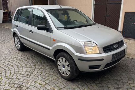 Ford Fusion 90.000 km 2.800 &euro; Bermersheim 67593