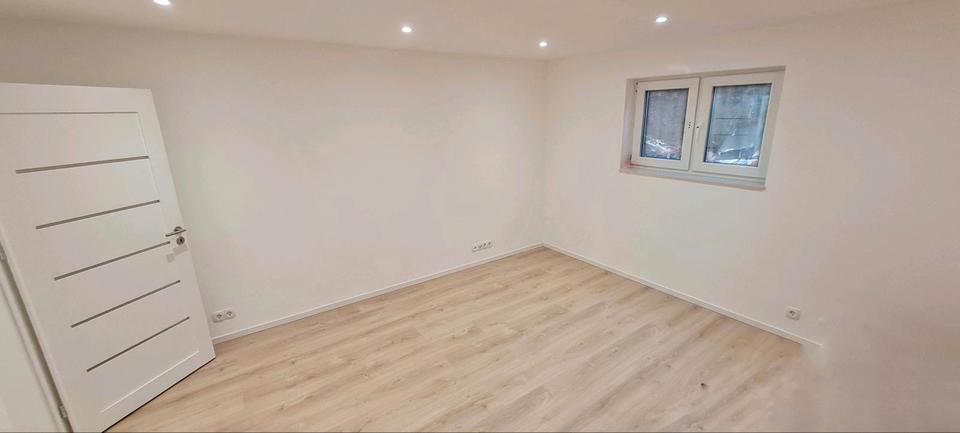 Etagenwohnung Ludwigshafen am Rhein Ludwigshafen-Oggersheim - 3 Zimmer, 85 m&sup2;, 1.200&euro; | Angebot:26197781