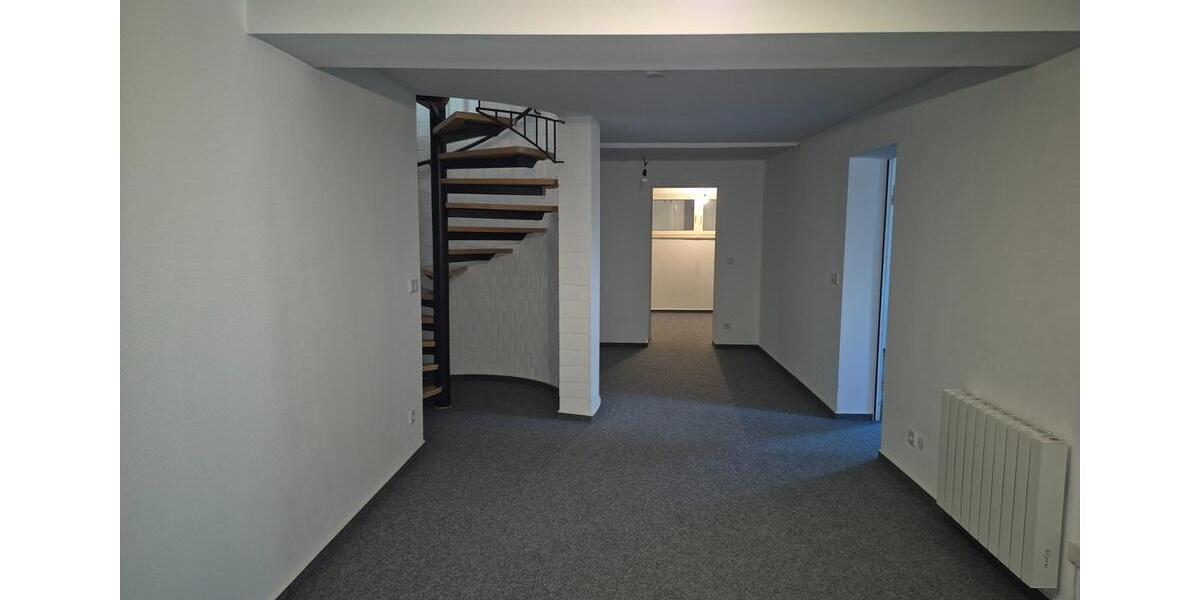 Erdgeschoßwohnung Lorsch - 5 Zimmer, 173 m&sup2;, 2.200&euro; | Angebot:24597326