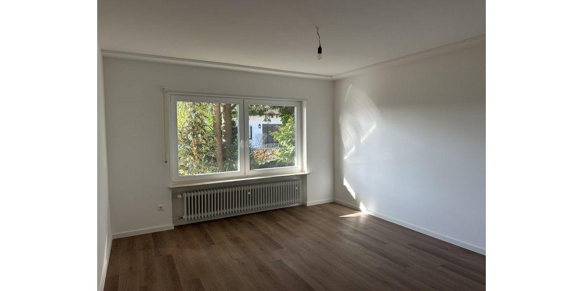 Leimen: 3 ZKB hoch am Hang, Terrasse u. Garage, renoviert 3 zimmer