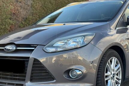 Ford Focus 142.000 km 5.500 &euro; Weinheim 69469