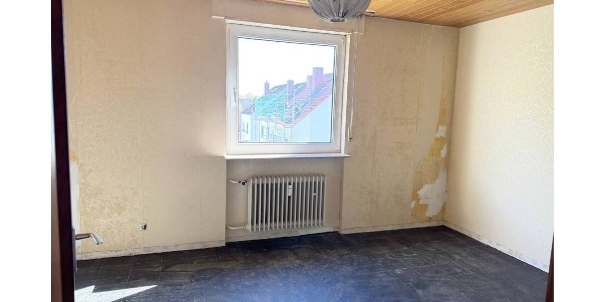 Etagenwohnung Worms Neuhausen - 3 Zimmer, 88 m&sup2;, 169.000&euro; | Angebot:26291468