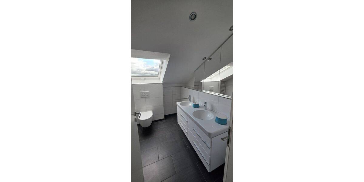 Etagenwohnung Heidelberg Rohrbach - 6 Zimmer, 145 m&sup2;, 2.950&euro; | Angebot:26926619