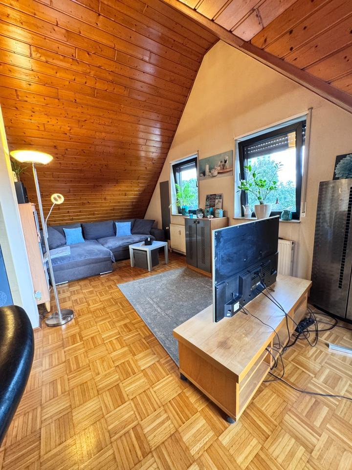 Moderne 2 Zimmer Dachgeschoßwohnung