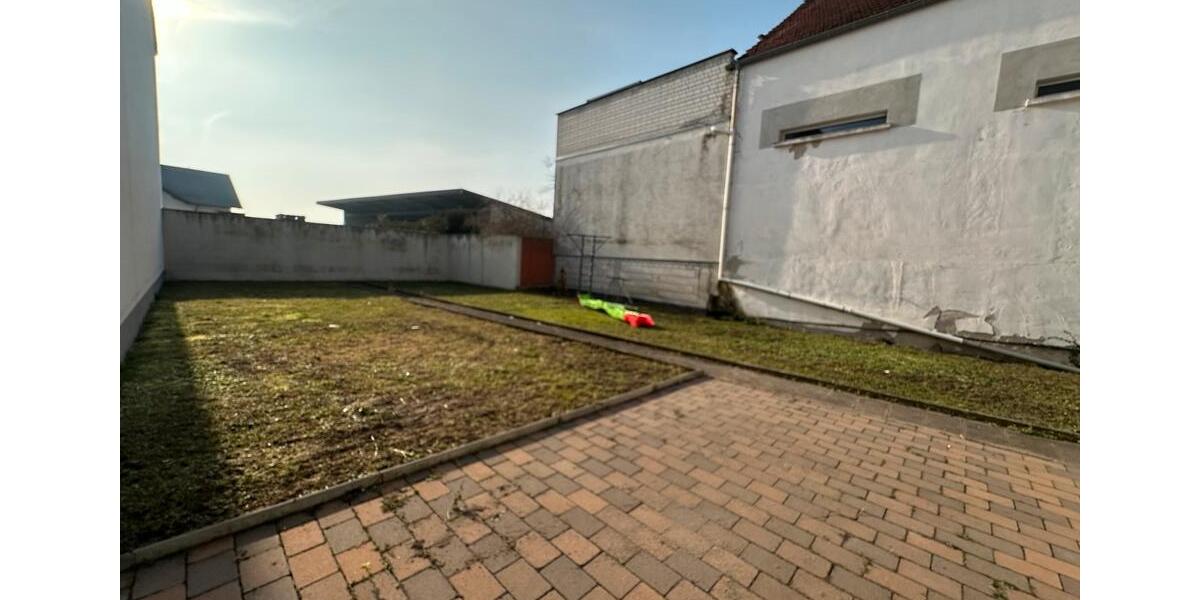 Einfamilienhaus Ludwigshafen am Rhein Ludwigshafen-Oggersheim - 8 Zimmer, 165 m&sup2;, 493.500&euro; | Angebot:24780633