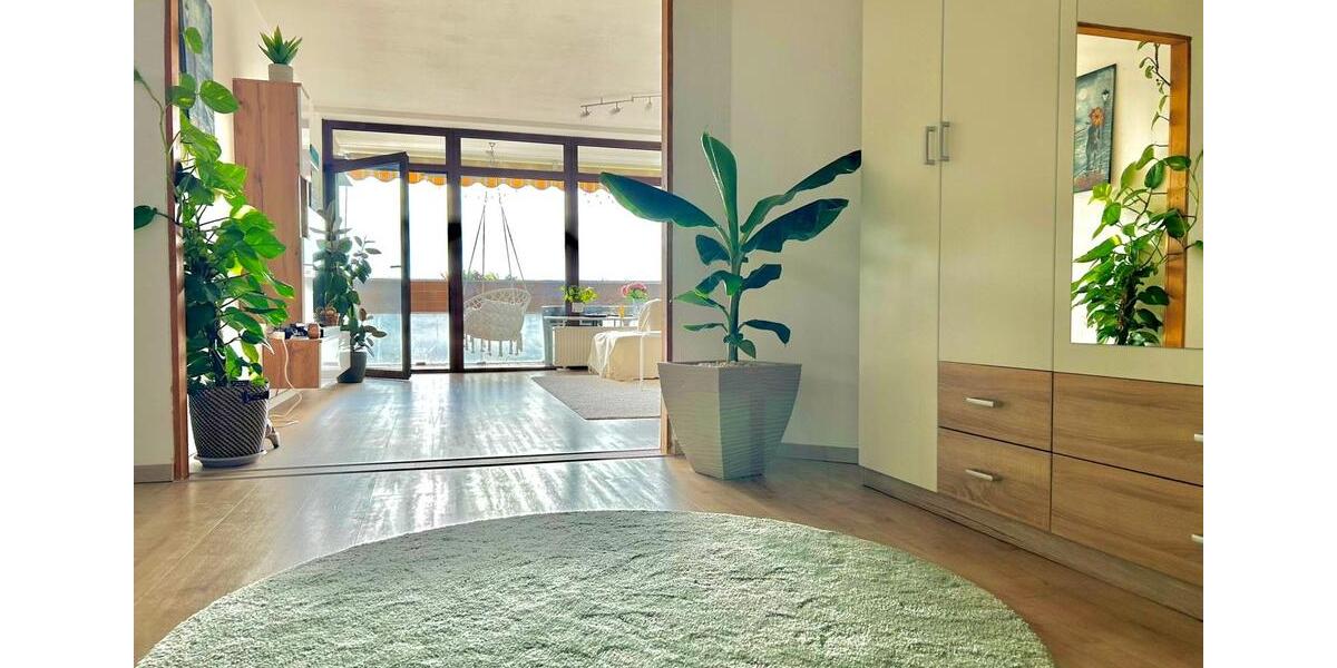 Etagenwohnung Ludwigshafen am Rhein - 4 Zimmer, 98 m&sup2;, 1.350&euro; | Angebot:25320406