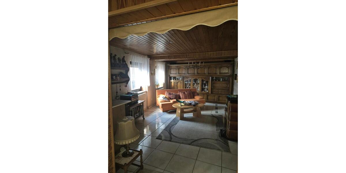 Einfamilienhaus Worms Vororte Südwest - 6 Zimmer, 150 m&sup2;, 260.000&euro; | Angebot:26190911