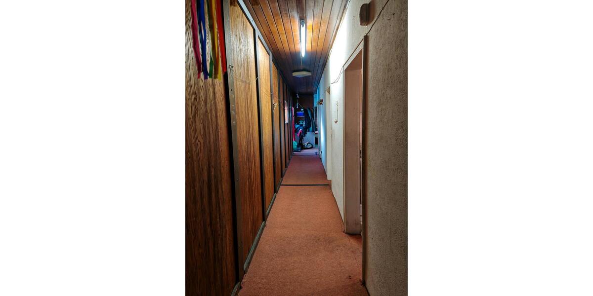 Etagenwohnung Gernsheim - 3 Zimmer, 100 m&sup2;, 1.450&euro; | Angebot:25365804