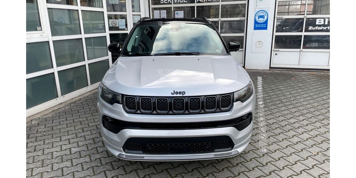 Jeep Compass 50 km 35.900 &euro; Mannheim 68169