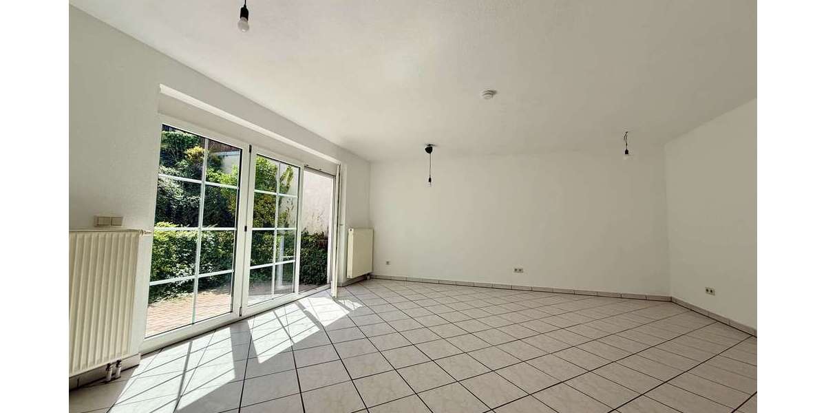 Etagenwohnung Mannheim Hochstätt - 1 Zimmer, 52 m&sup2;, 640&euro; | Angebot:26491558